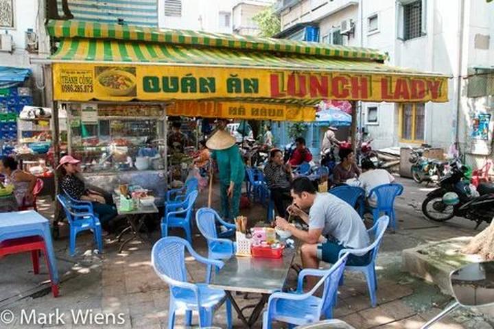Chuyên gia Hotspot Matrix phân tích: Khung hình đọ sắc cực căng: và marketing video