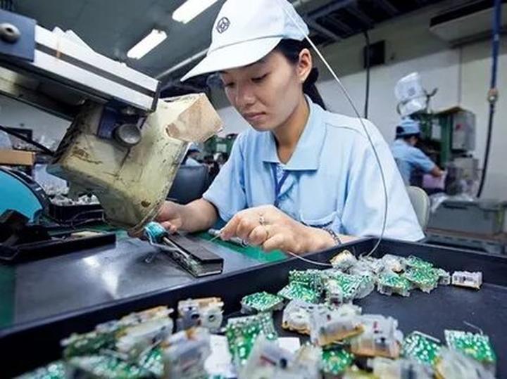 Khởi Nghiệp An Toàn và Bền Vững với Hotspot Matrix
